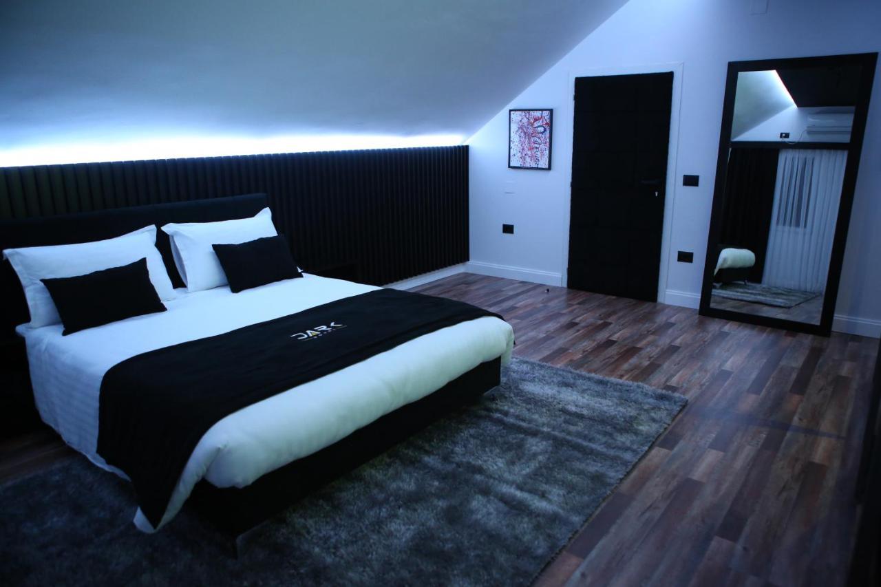 Dark Boutique Hotel Shkoze Exterior foto