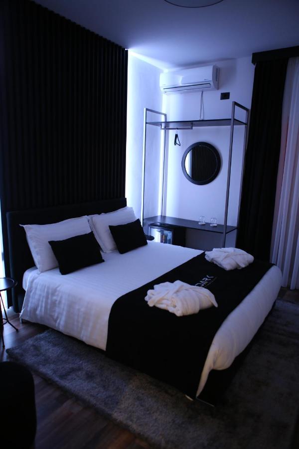 Dark Boutique Hotel Shkoze Exterior foto